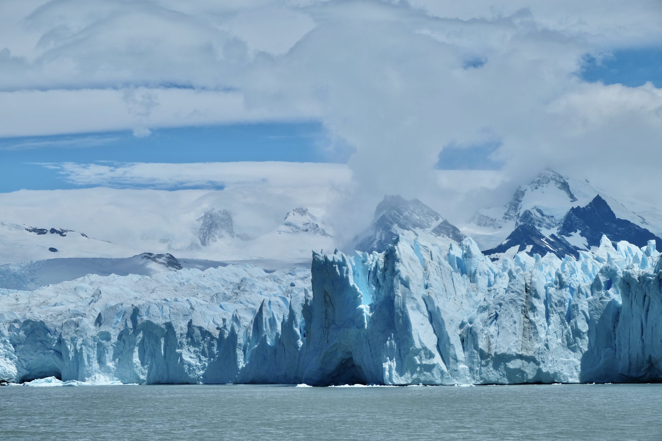 HOMELESS BACKPACKER TRAVEL, NATURE ADVENTURE AND TRAVEL GUIDES